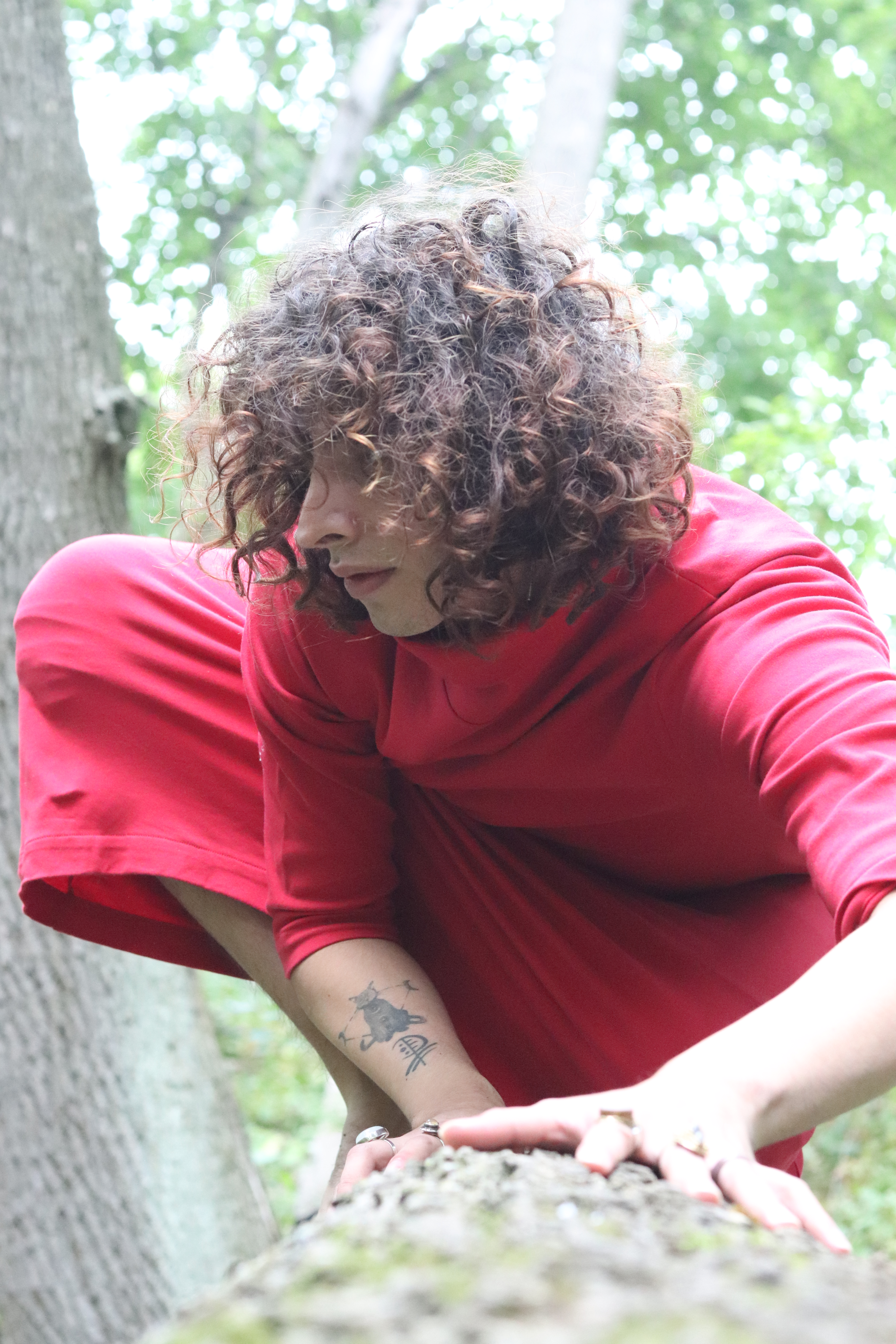 Cuauhtli Ramirez Castro dance photo by Posy Knight